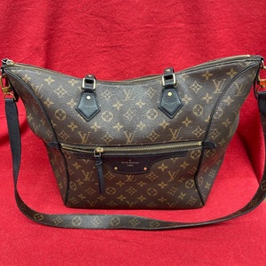 Authentic Louis Vuitton Tournelle MM Monogram Canvas Shoulder Bag