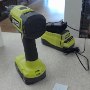 Ryobi PCL206 Drill Battery and Charger