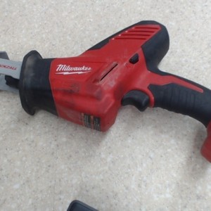 Milwaukee 2625-20 hackzall