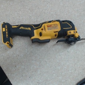 Dewalt  DCS354  Multi tool
