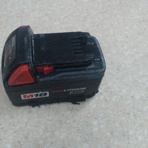 milwaukee  48-11-1828 3.0AH Battery