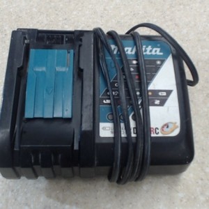 Makita  DC18RC 18V Charger